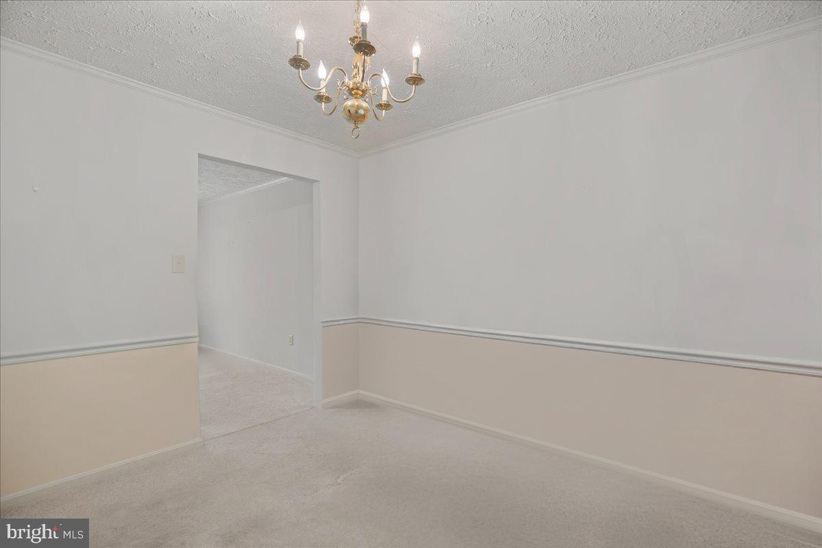 DORCHESTER - ST. CHARLES - Residential