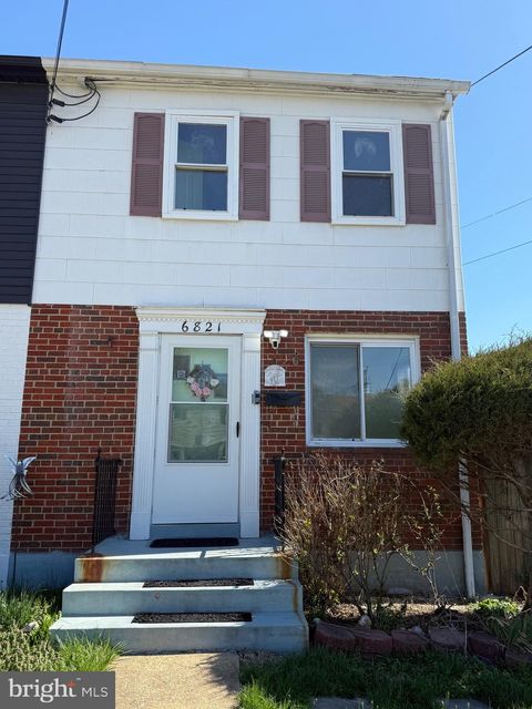 Townhouse For Sale - 6821 Kenyon Drive<br/> ALEXANDRIA, VA 22307