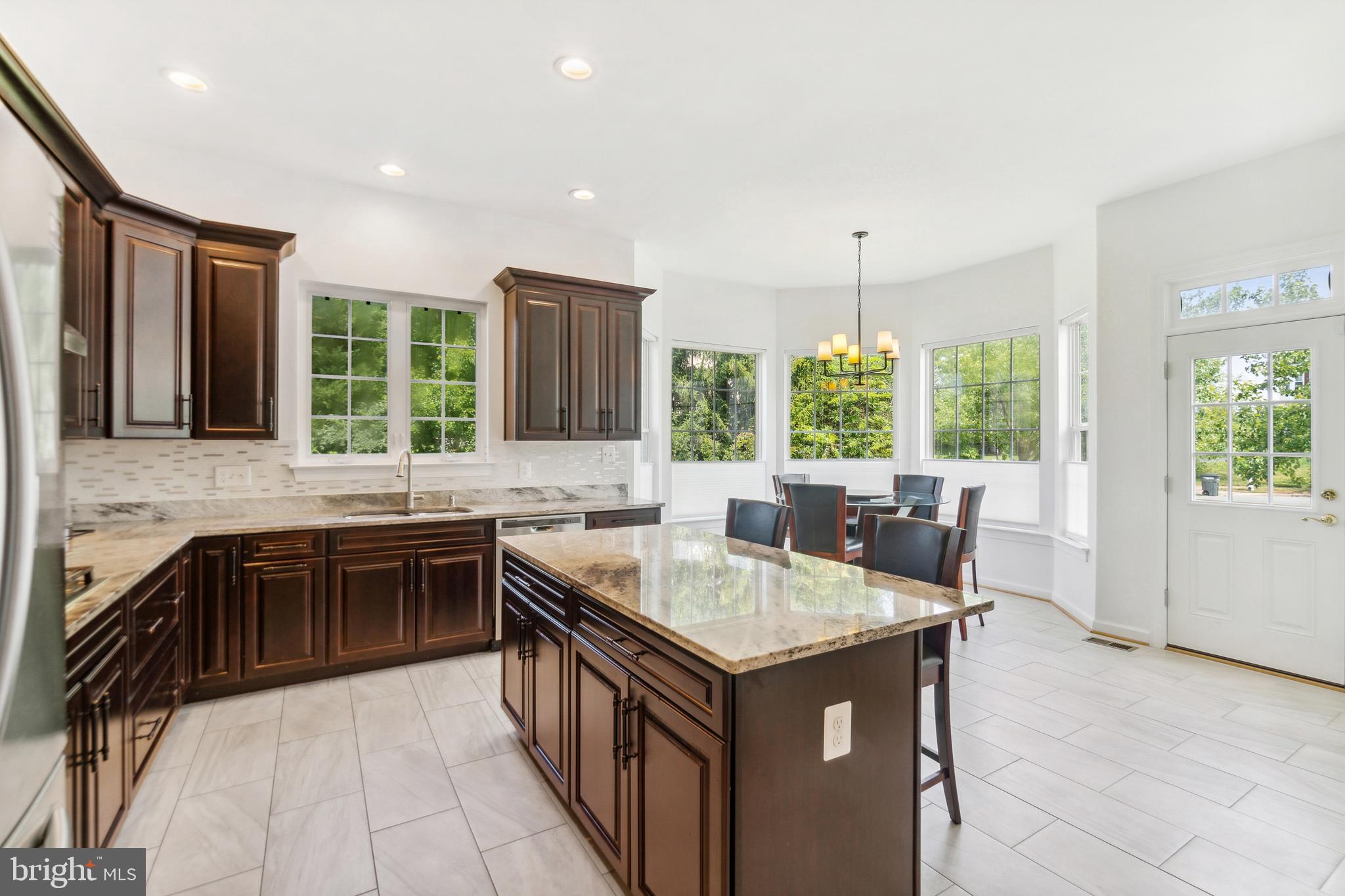 POTOMAC OAKS - Residential