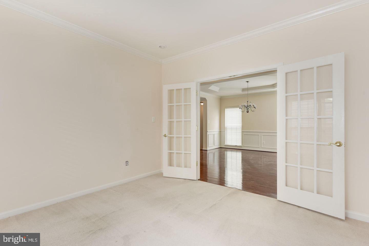 CENTREVILLE GREEN - Residential Lease