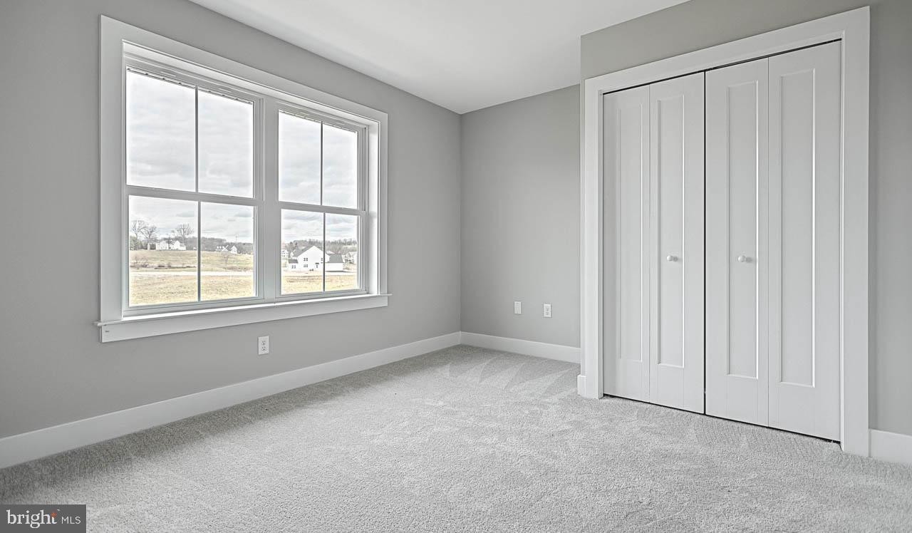 WILLOW CREEK FARMS - Residential