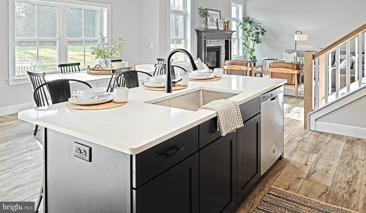 WILLOW CREEK FARMS - Residential