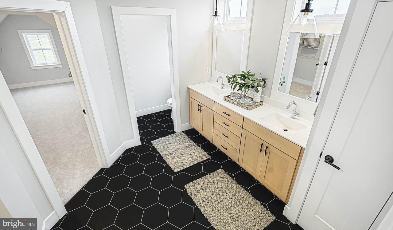 WILLOW CREEK FARMS - Residential