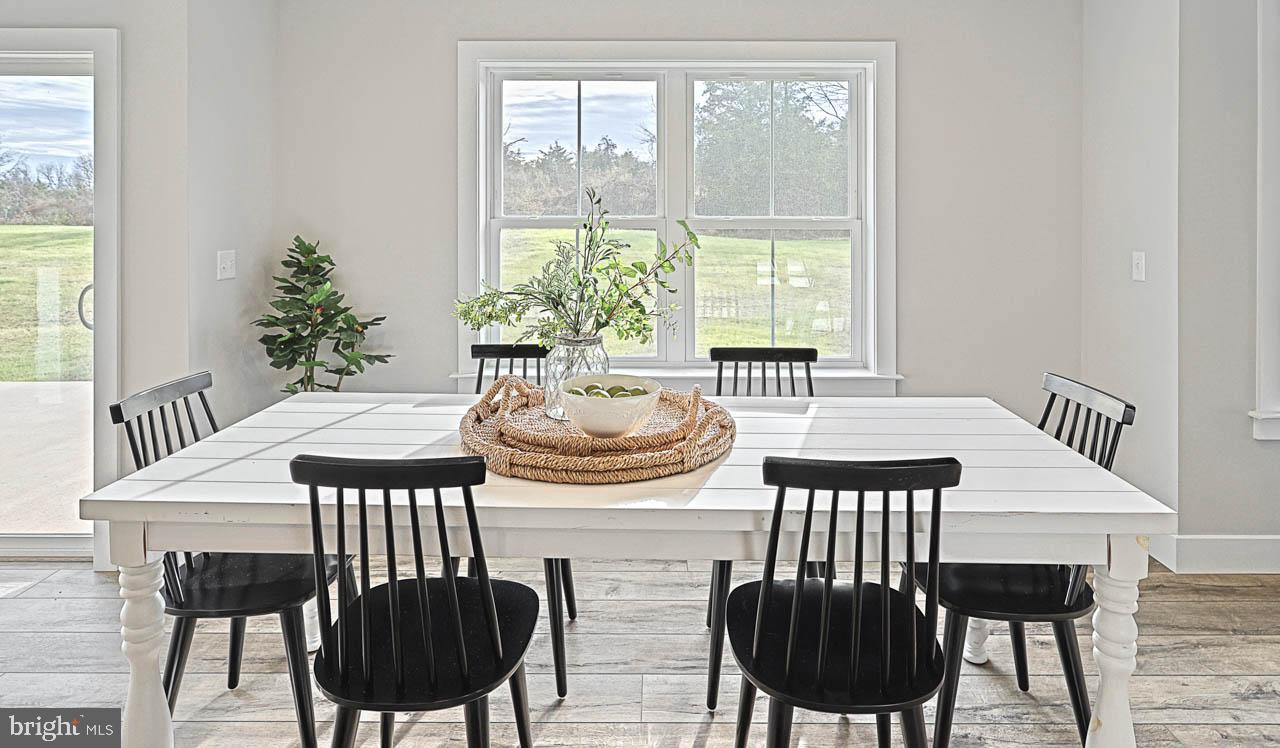 WILLOW CREEK FARMS - Residential