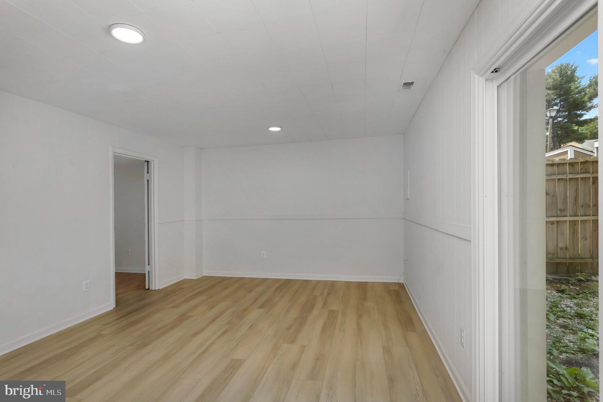 JEFFERSON PLACE - Residential Lease