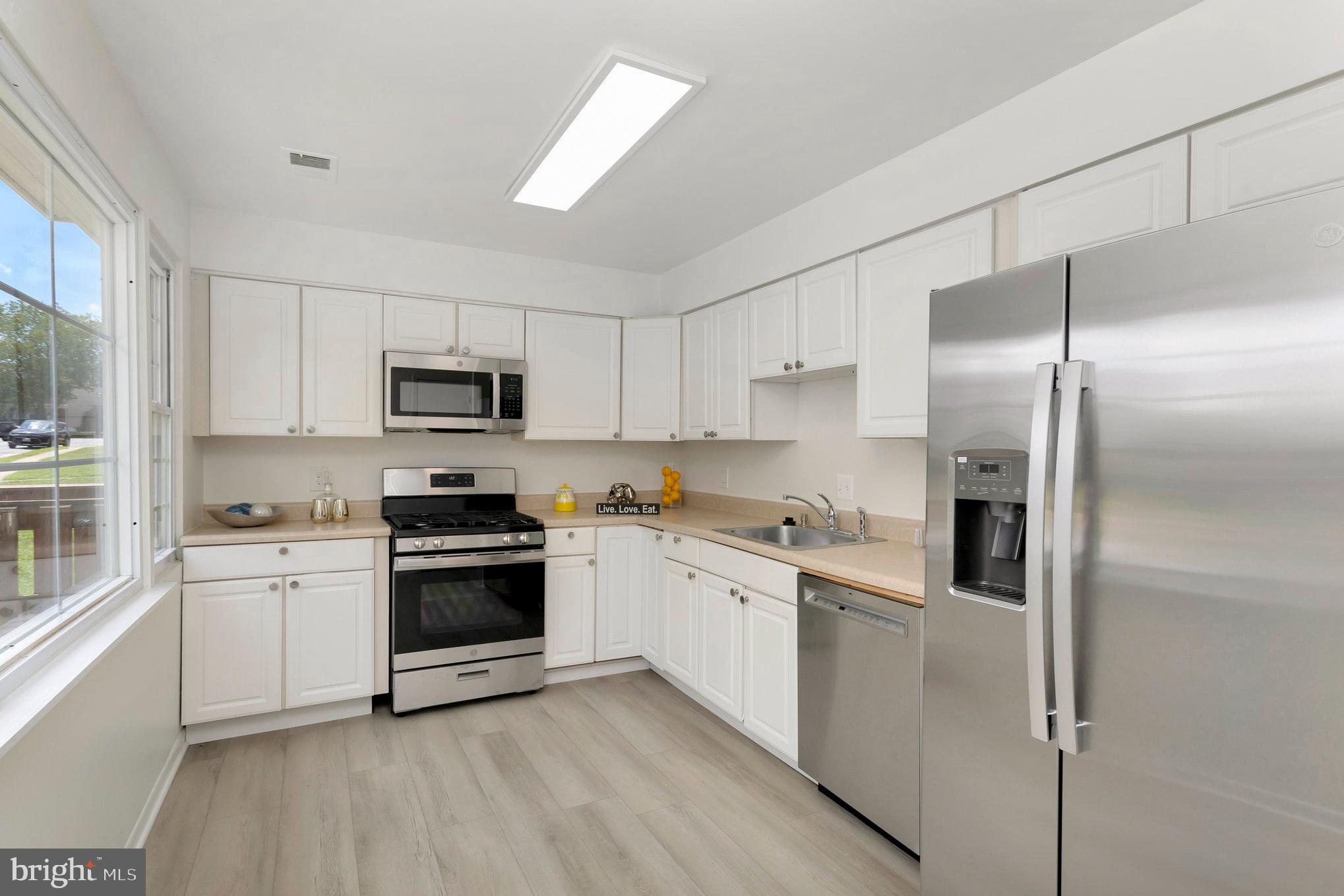 JEFFERSON PLACE - Residential Lease