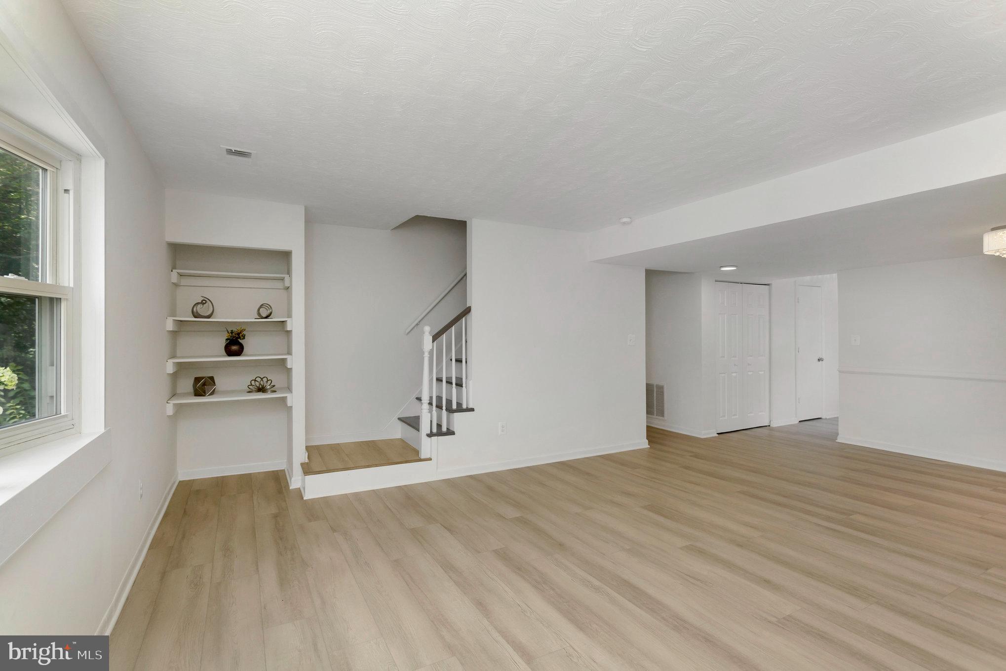 JEFFERSON PLACE - Residential Lease