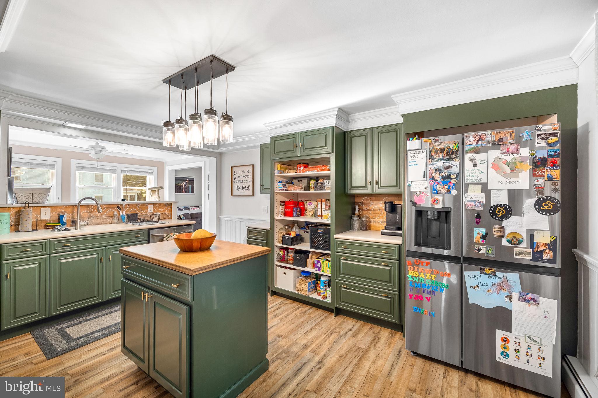 CHURCH HILL - Residential