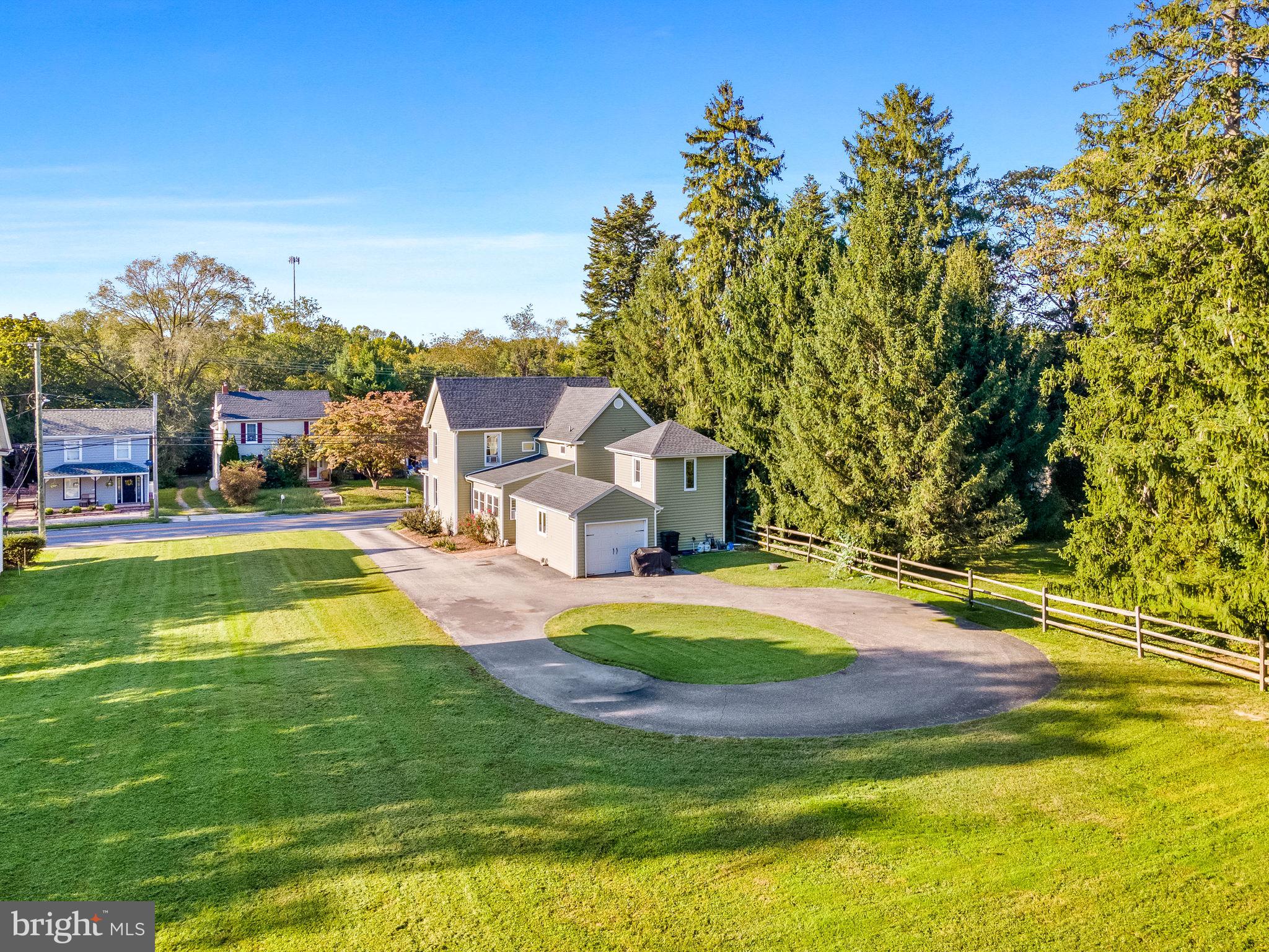 CHURCH HILL - Residential