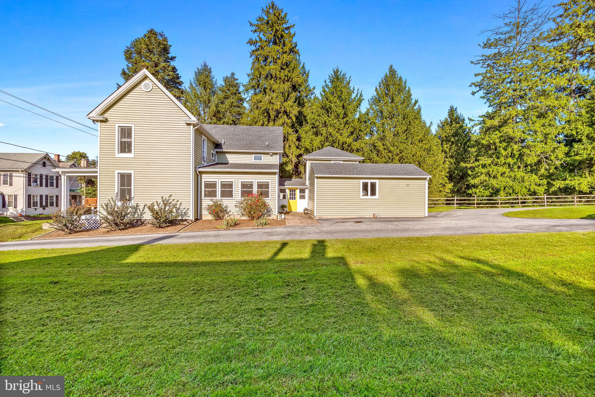 CHURCH HILL - Residential