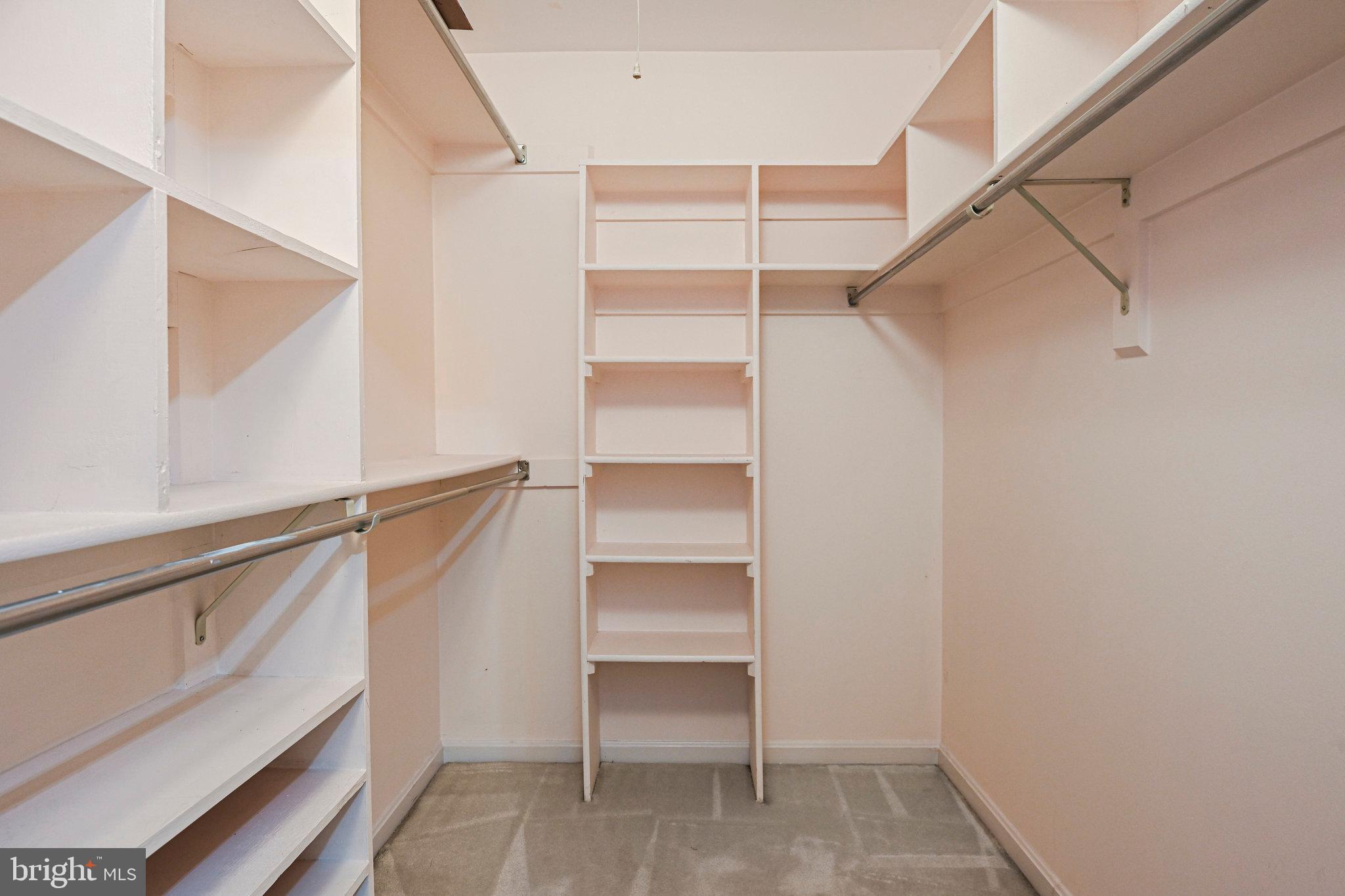 OAKCREST FARMS - Residential