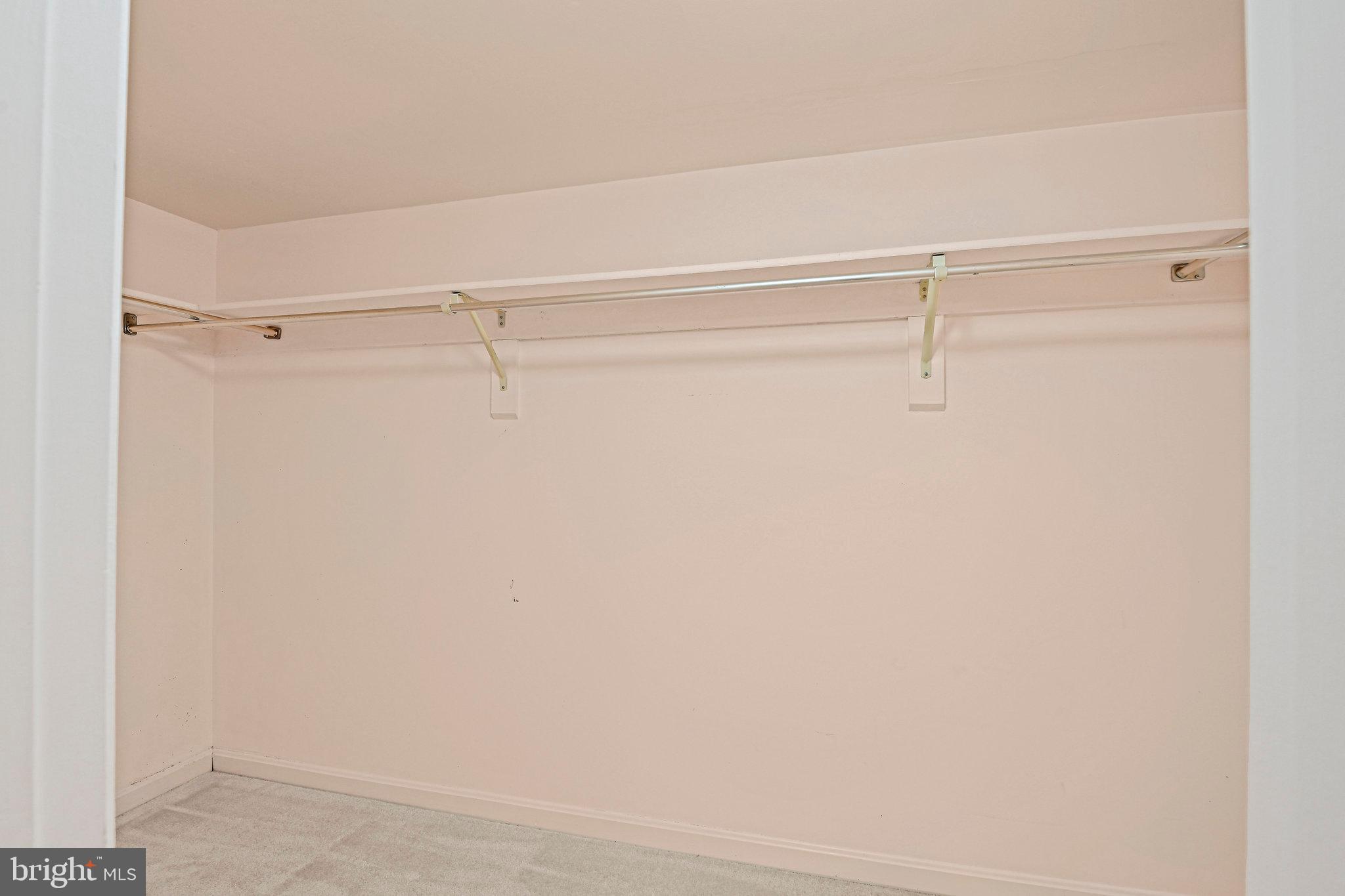 OAKCREST FARMS - Residential