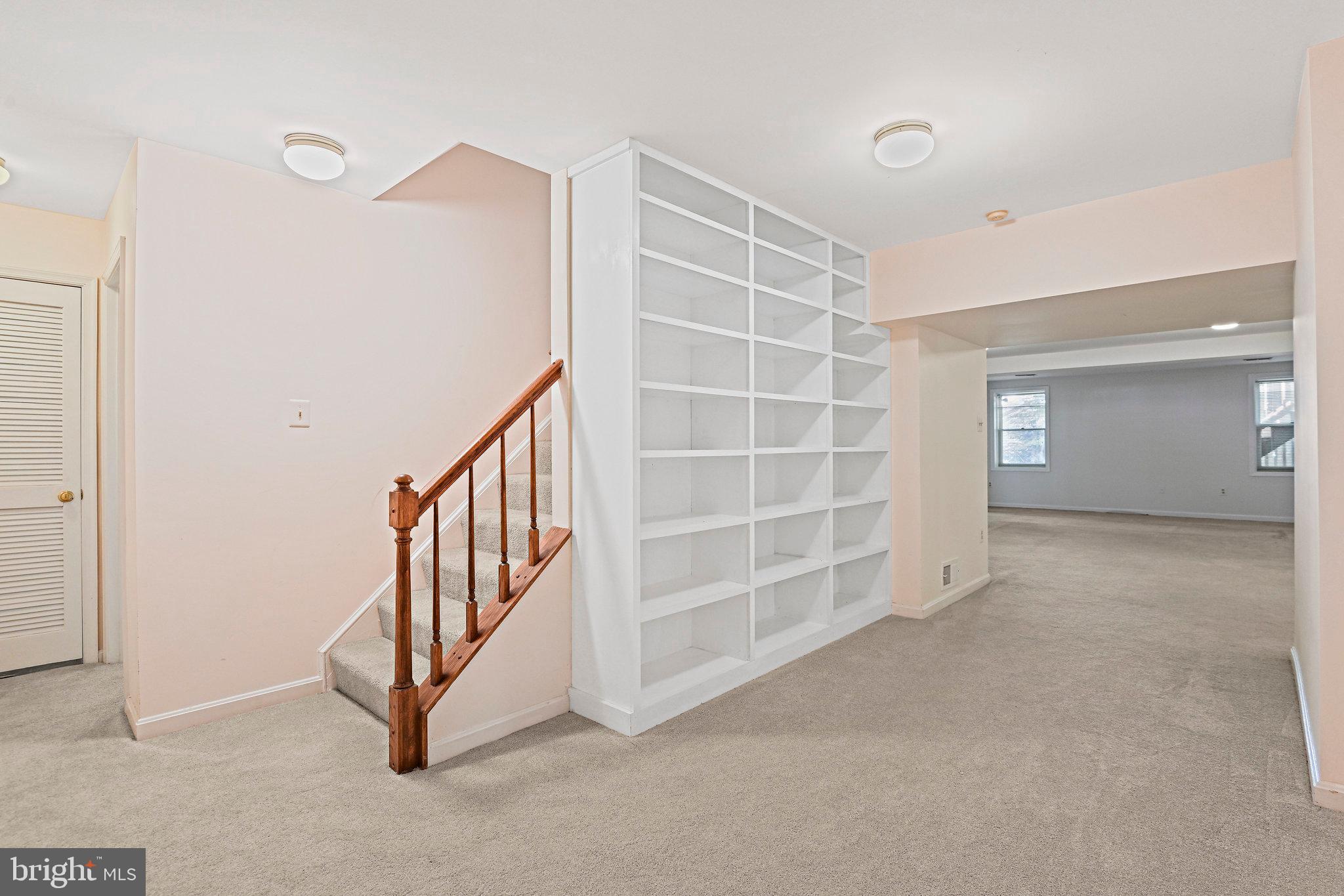 OAKCREST FARMS - Residential