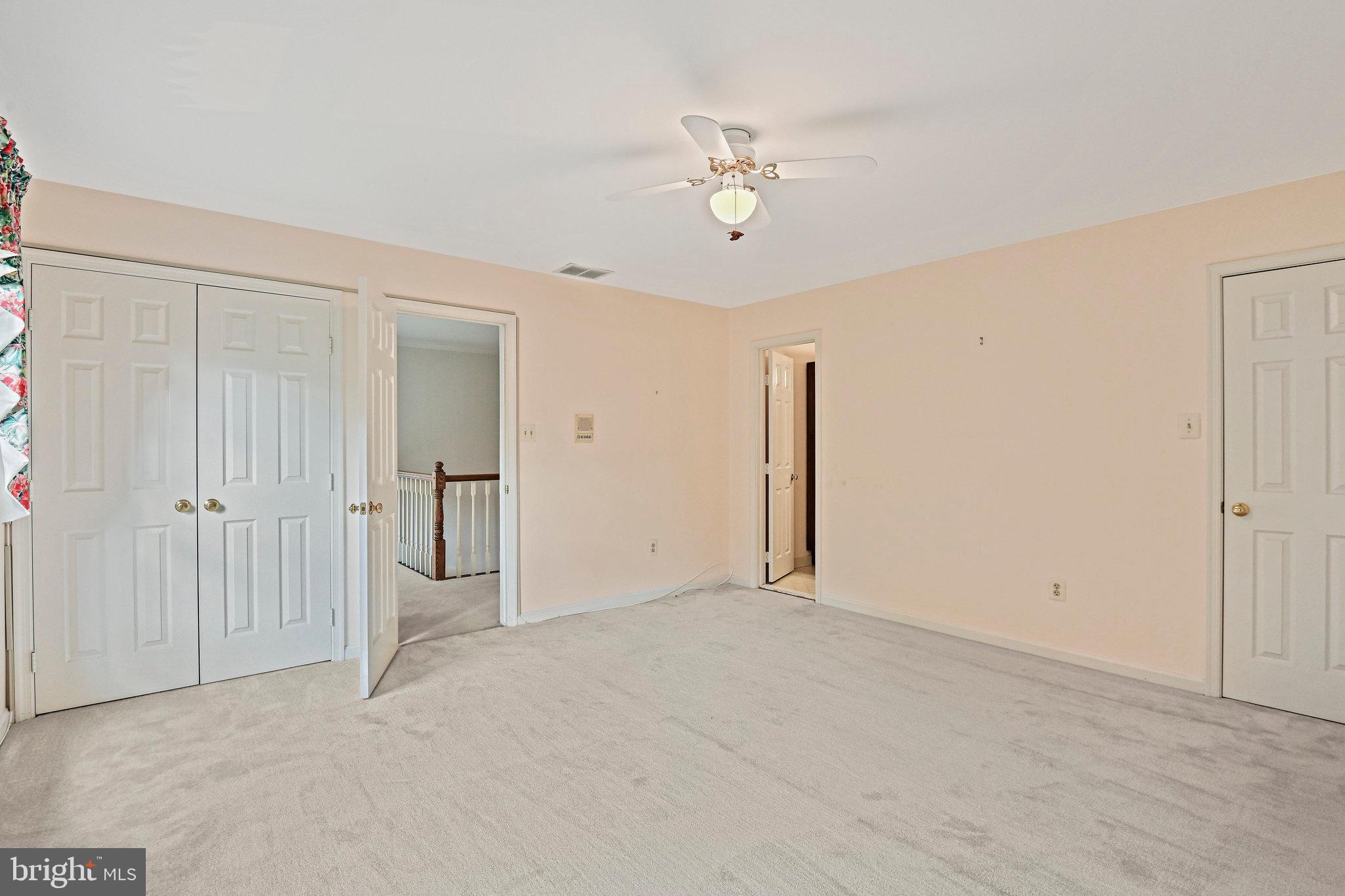 OAKCREST FARMS - Residential