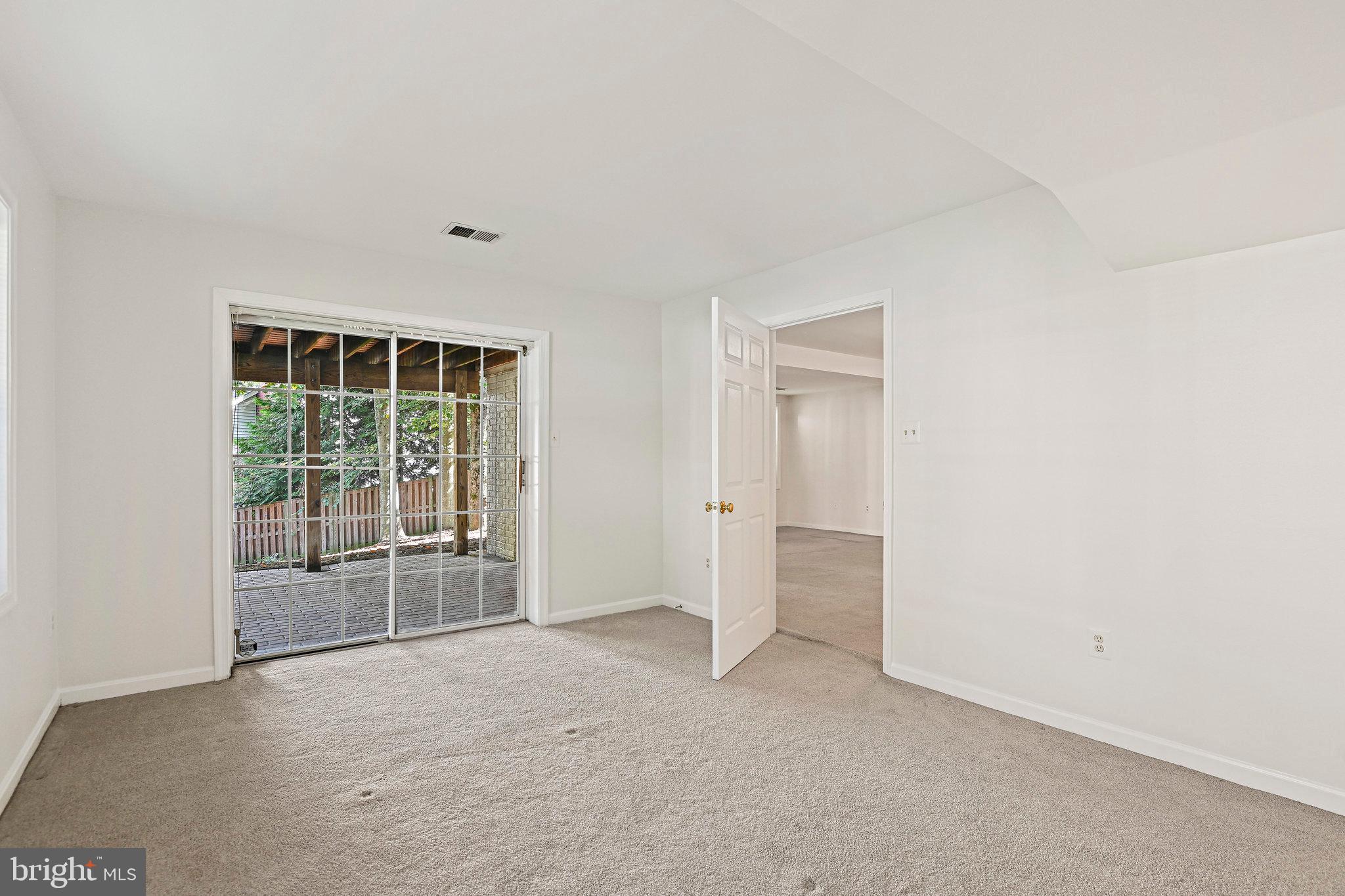 OAKCREST FARMS - Residential