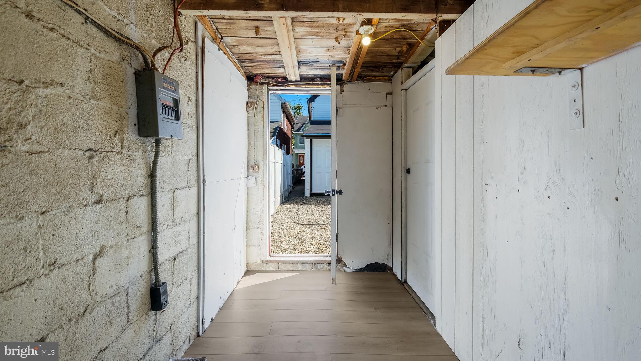 BRISTOL - Residential