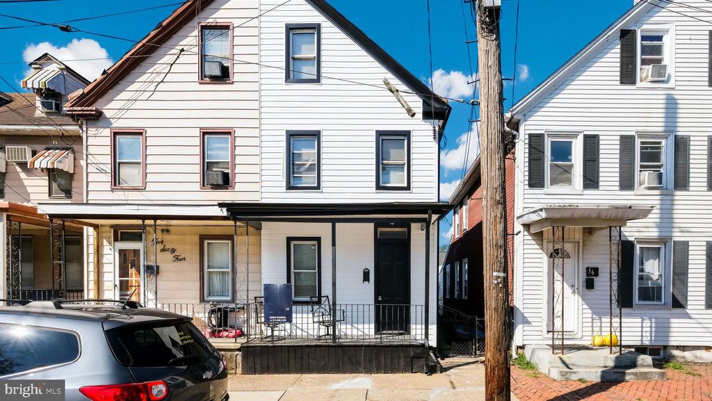 Photo of 566 Swain Street, BRISTOL, PA 19007 (MLS # PABU2106504)