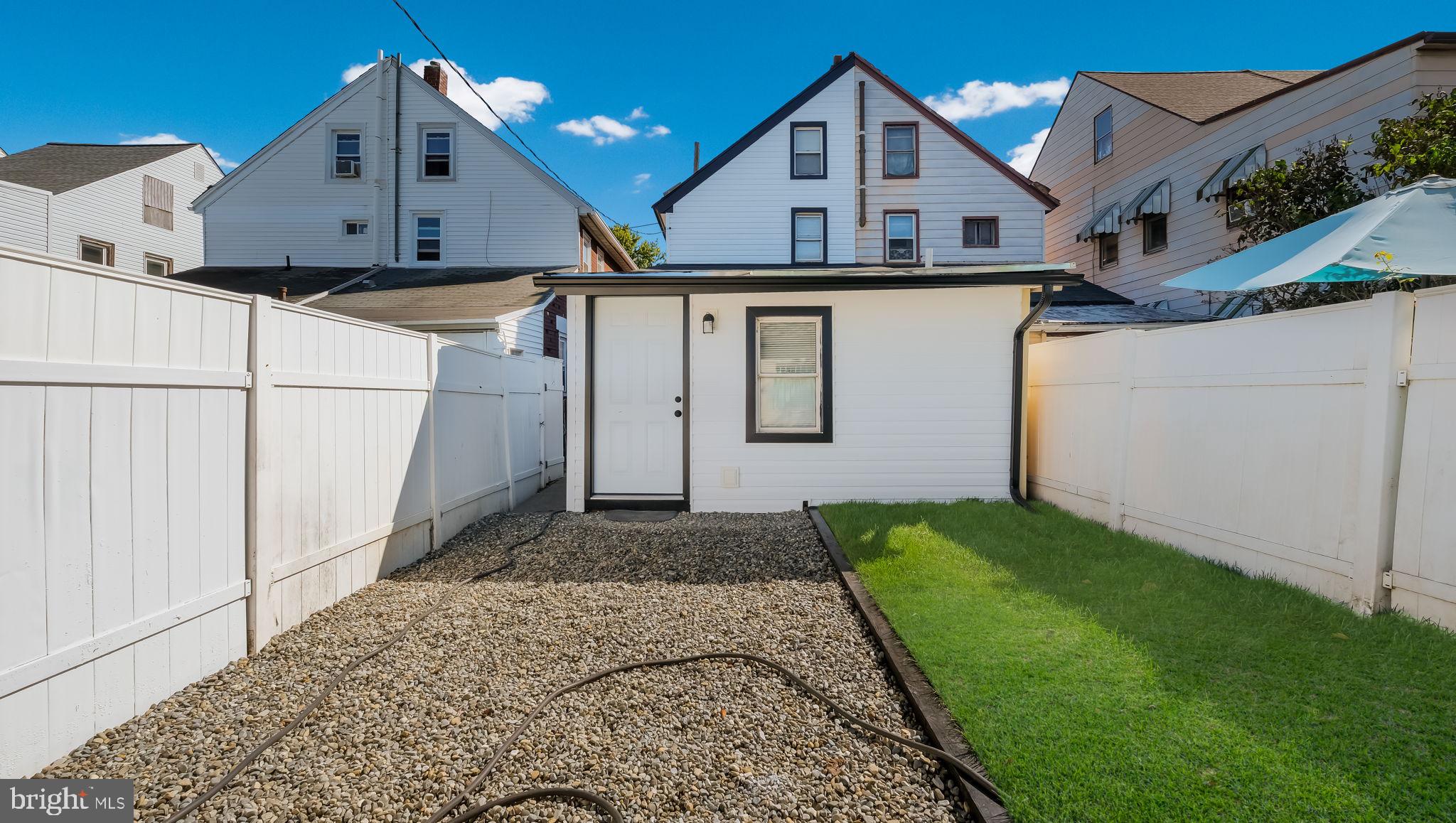 BRISTOL - Residential