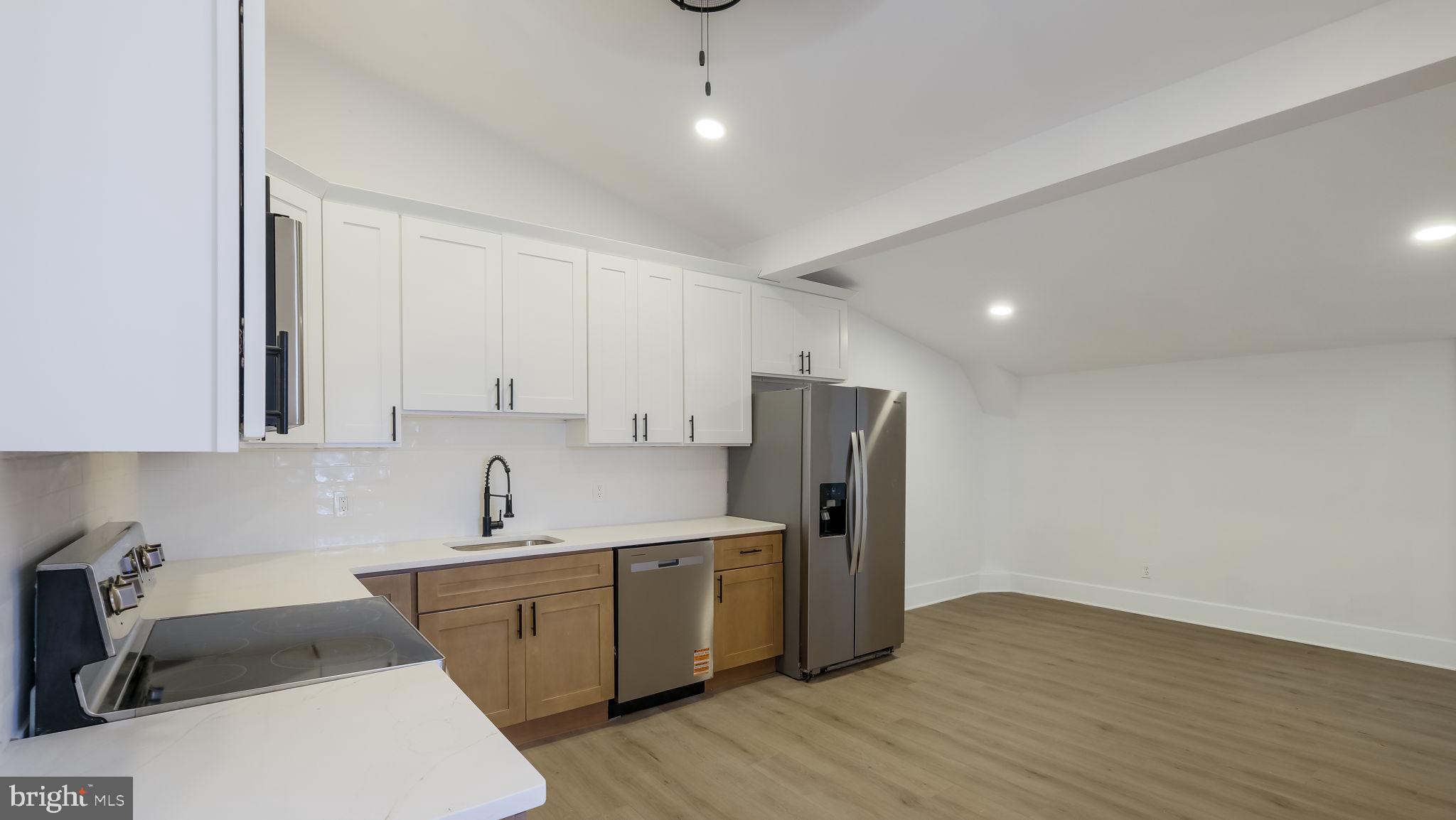 BRISTOL - Residential