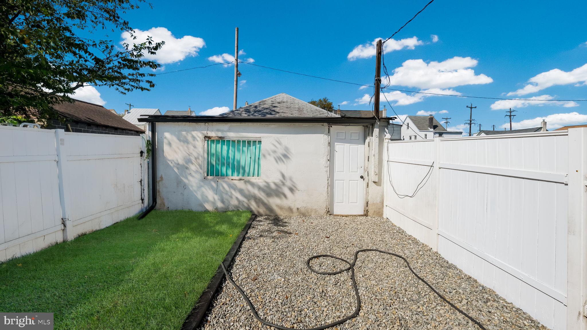 BRISTOL - Residential