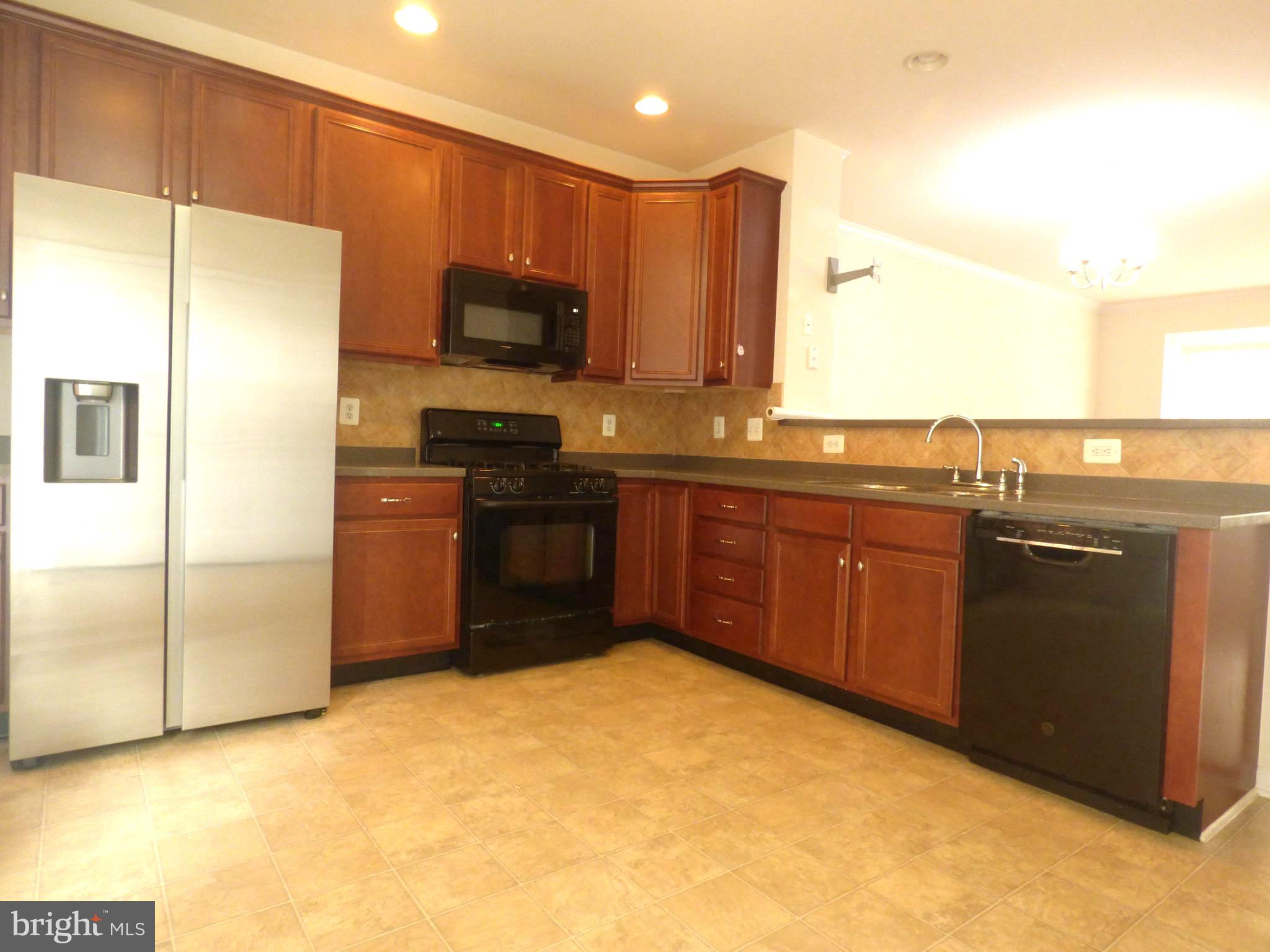 AMBERLEA AT SOUTH RIDING - Residential Lease