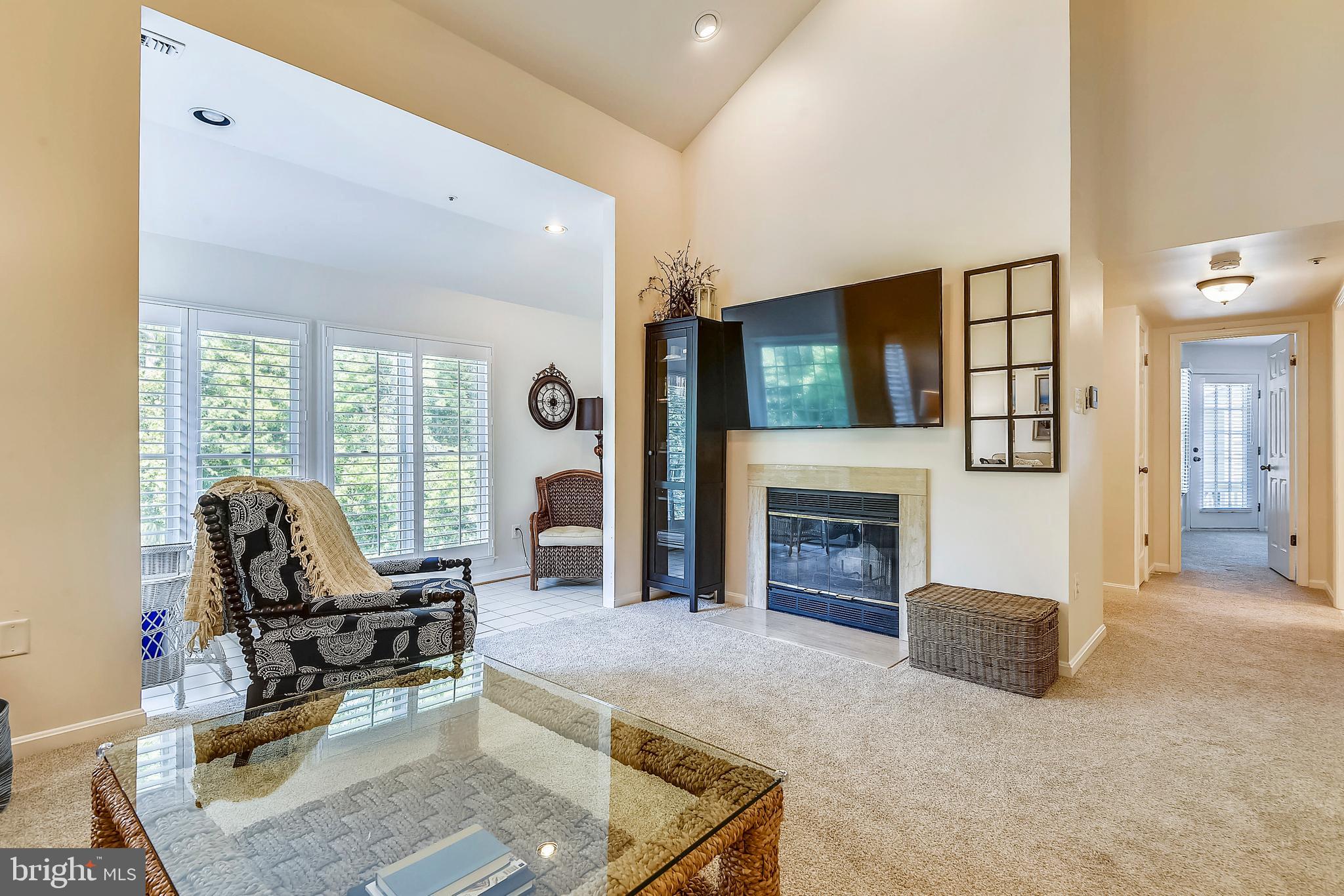 SUMMER PLACE AT RIVA TRACE - Residential