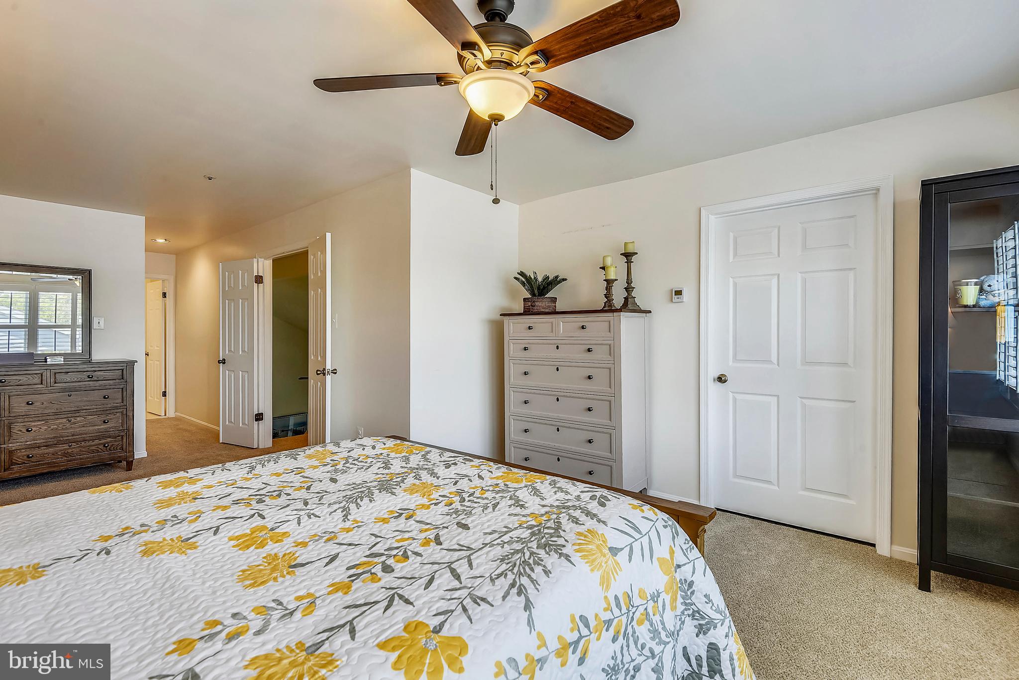 SUMMER PLACE AT RIVA TRACE - Residential