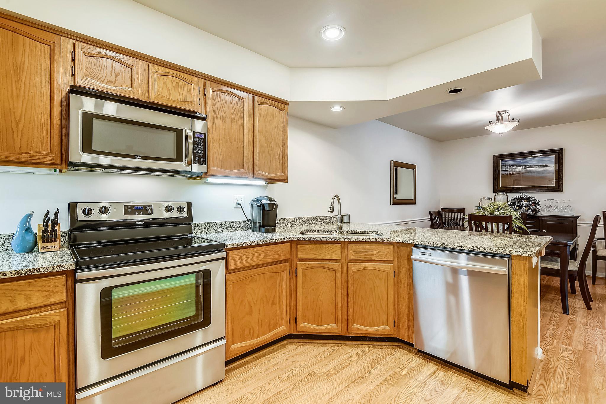 SUMMER PLACE AT RIVA TRACE - Residential