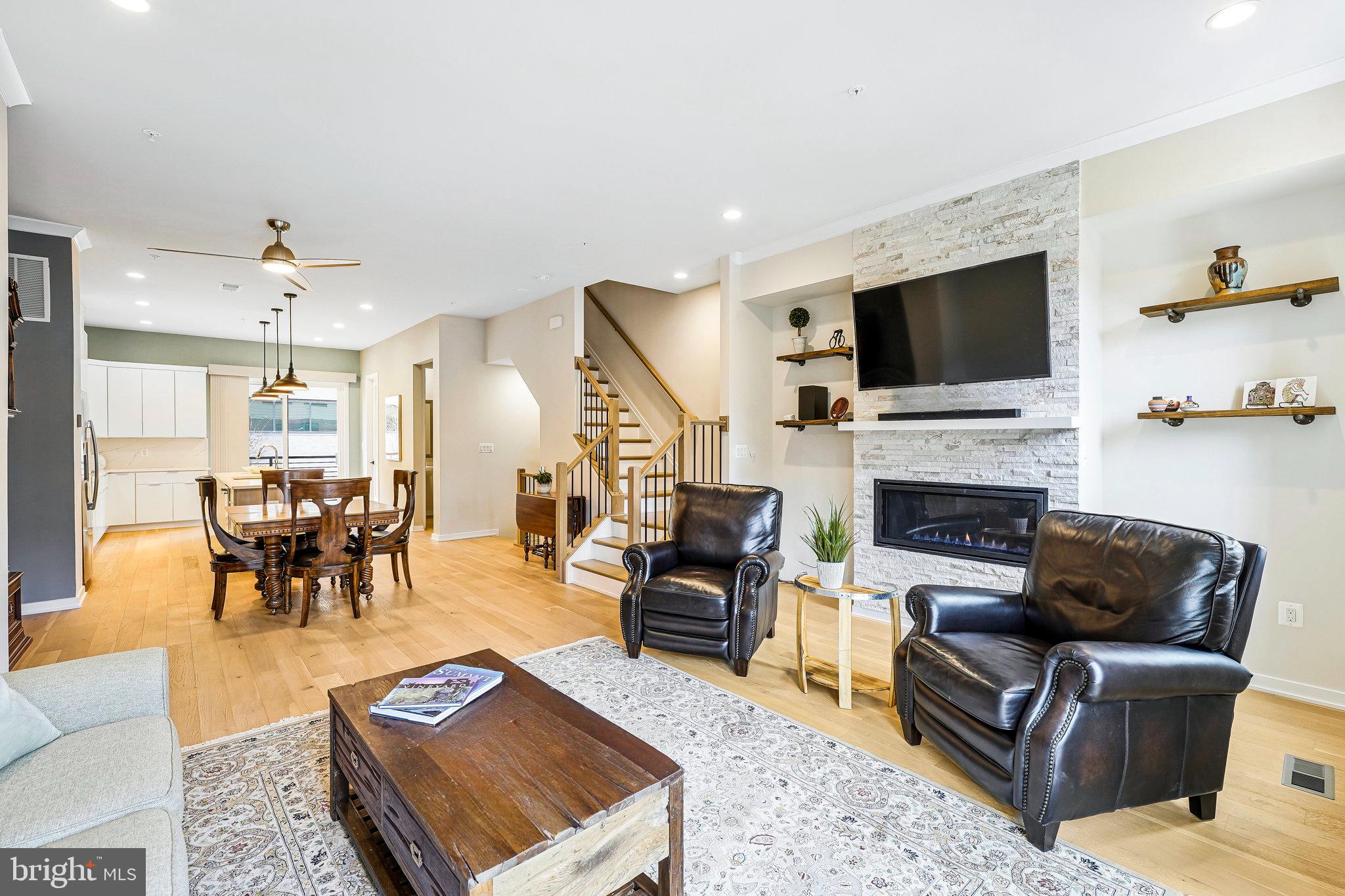 VALLEY PARK - Residential