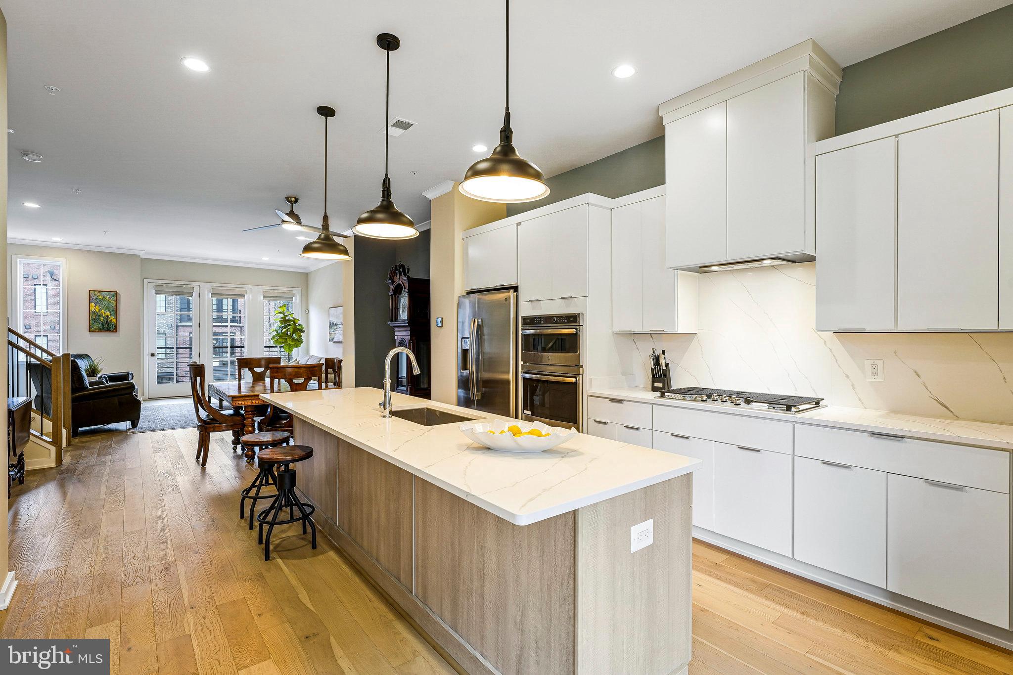 VALLEY PARK - Residential