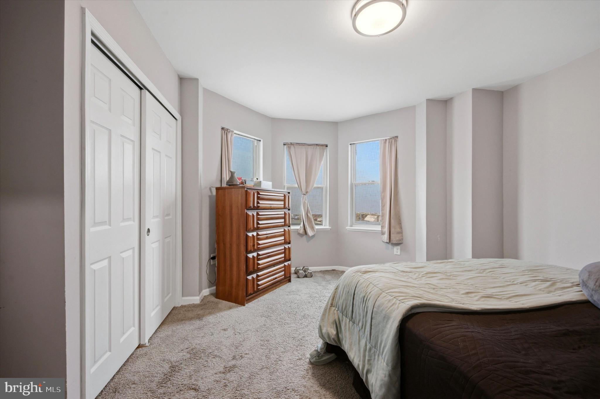 COLLINGDALE - Residential