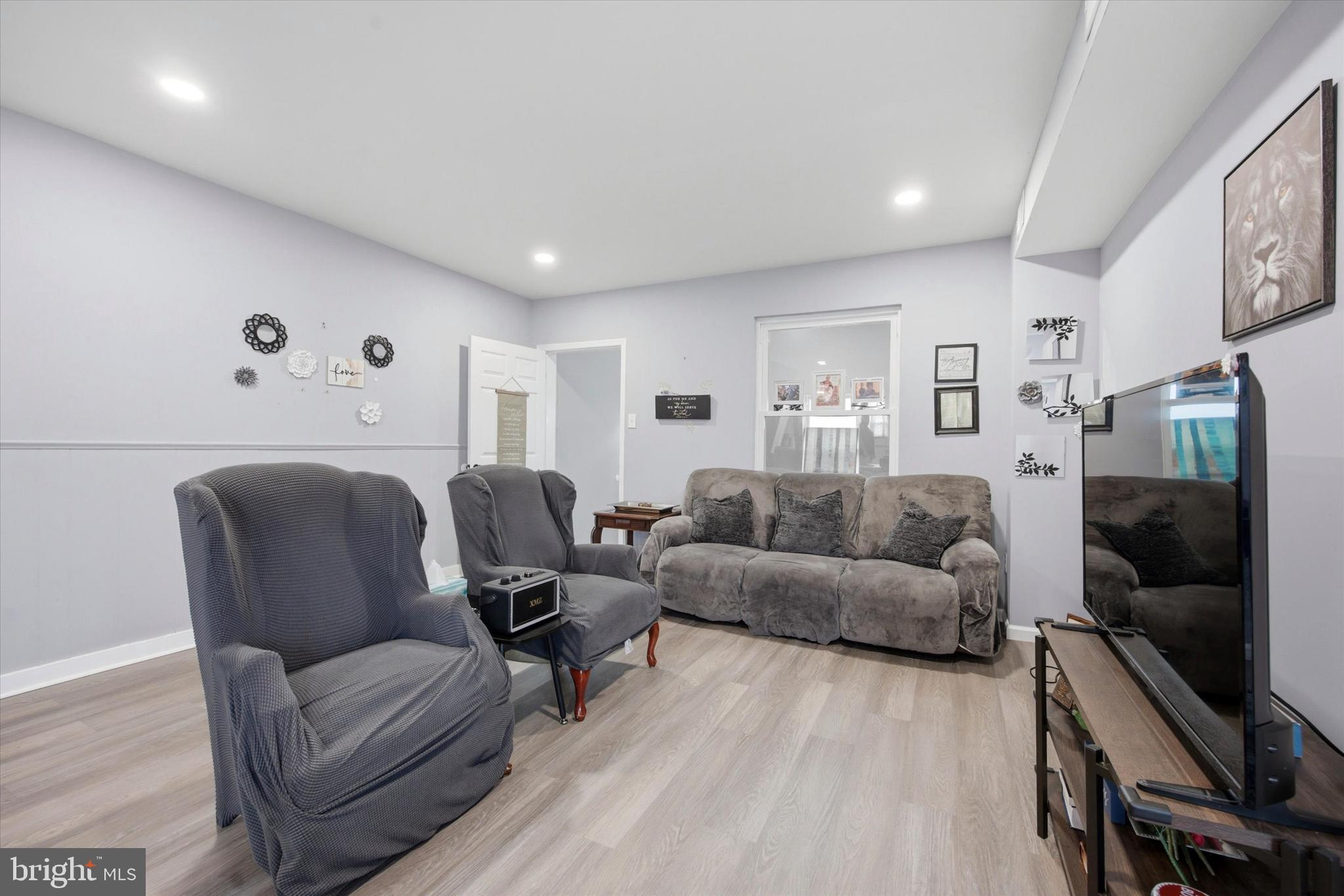 COLLINGDALE - Residential