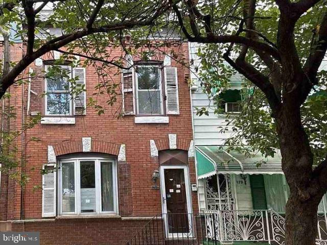 Built in 1925, this attached rowhome offers approximately 1280 finished square feet, three bedrooms, one full bath, full basement and sits on an approximate 1016 sqft lot. This home is in need of full renovation. There is a Violation Notice and Order to Correct from the City of Philadelphia on this property (tree growing through rear 1st floor wall which has made this home unsafe and structurally unsound). Cannot be transferred until Foreclosure Deed is recorded in Philly, no ETA.