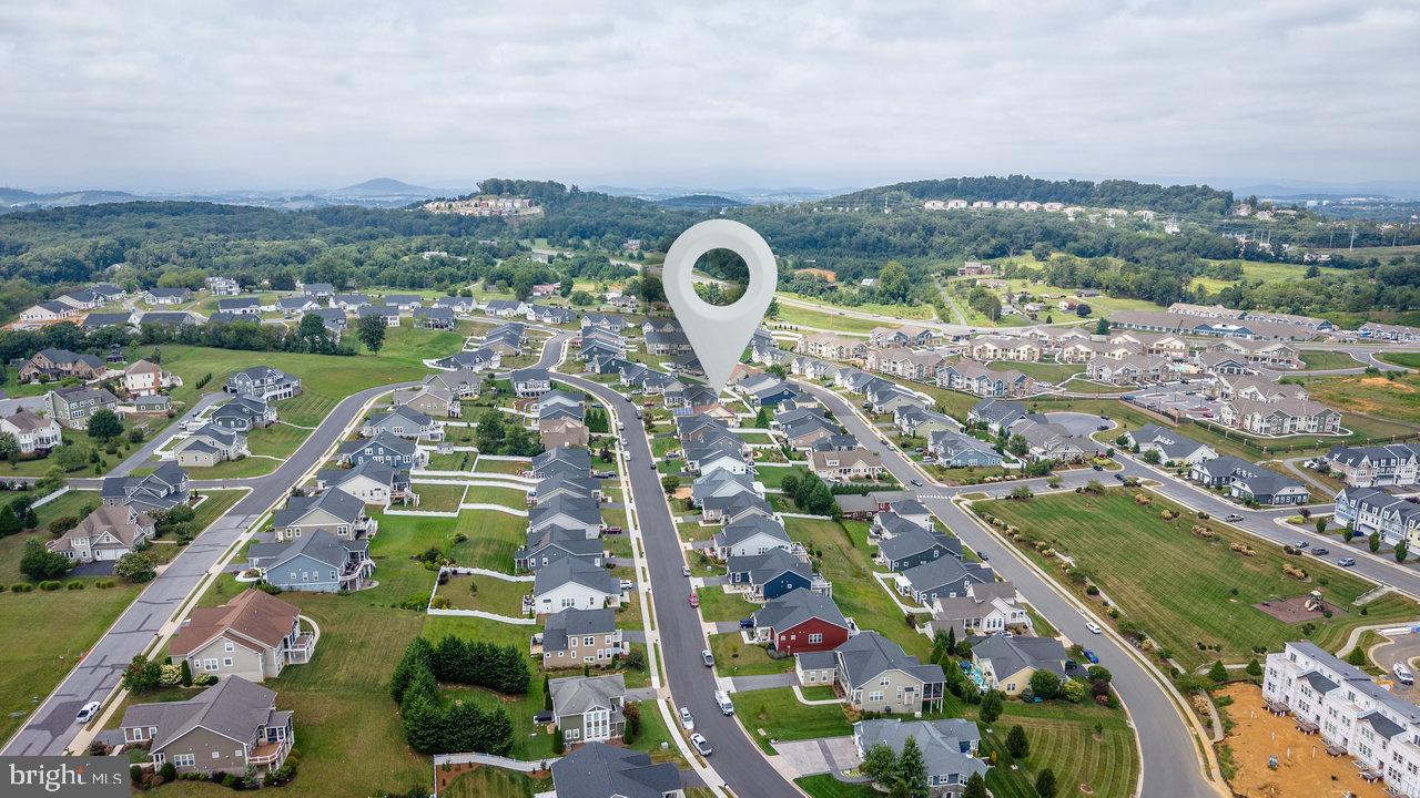 PRESTON LAKE - Residential