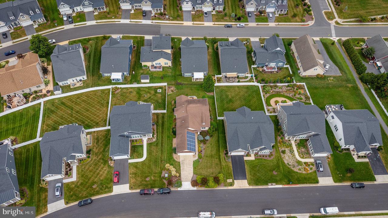 PRESTON LAKE - Residential