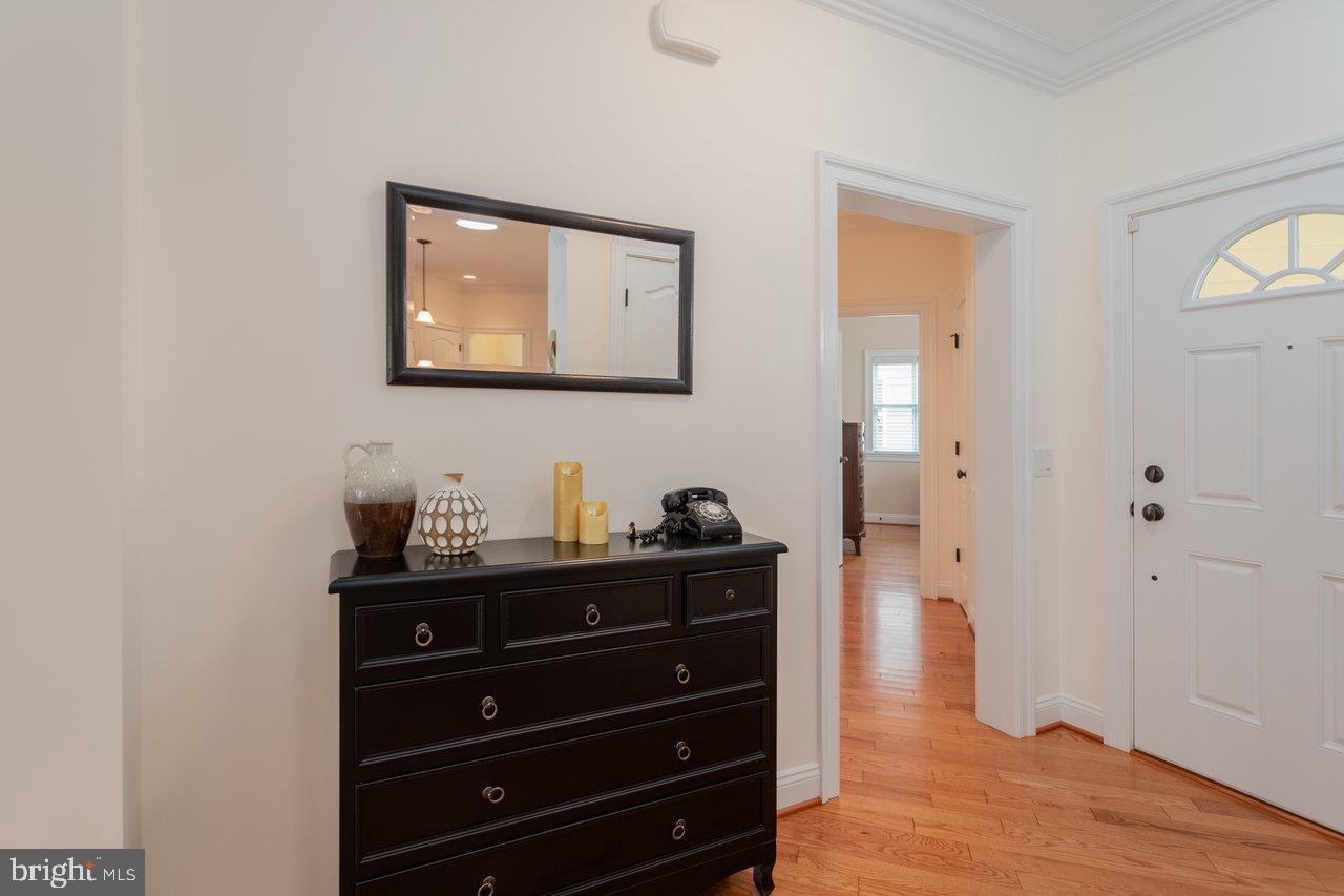 PRESTON LAKE - Residential