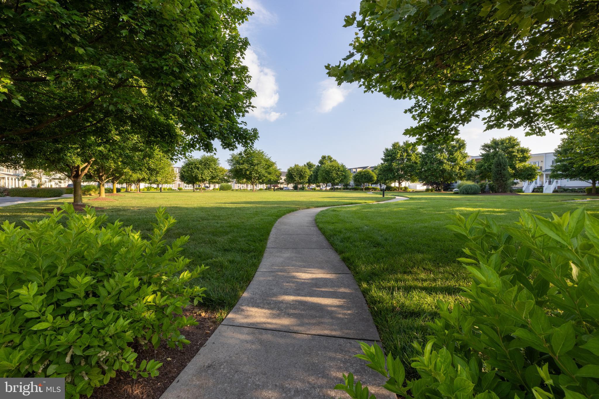 PRESTON LAKE - Residential