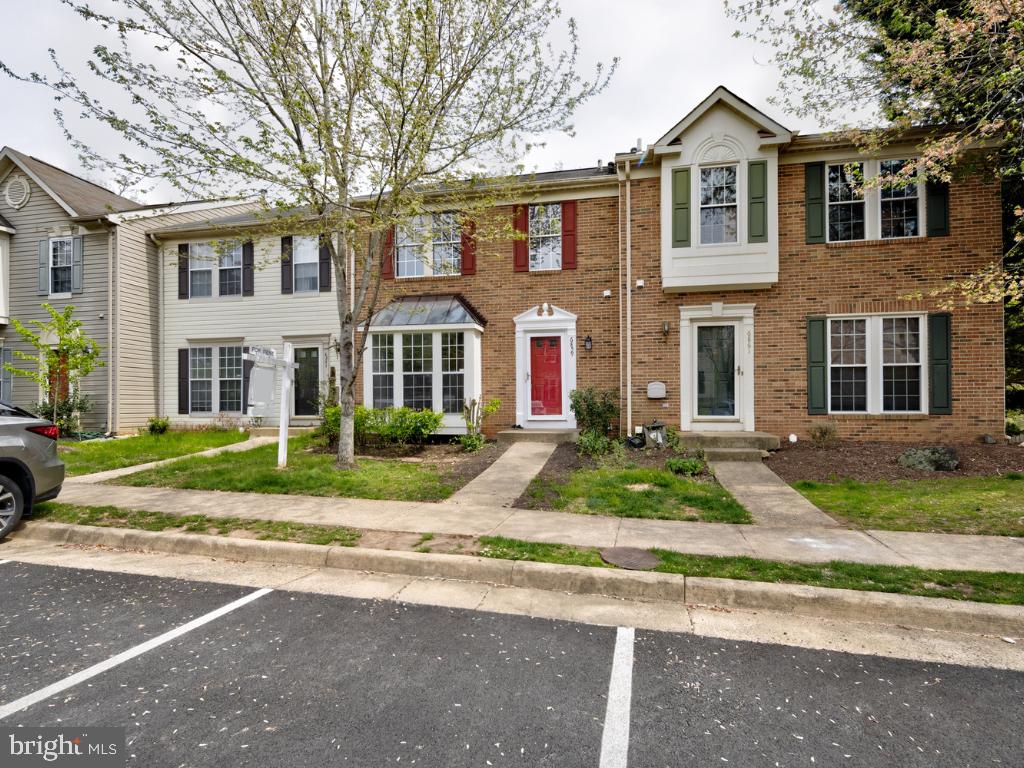 COMPTON VILLAGE - Residential Lease