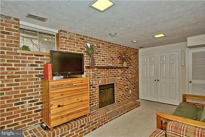 WESTWATER POINT - Residential