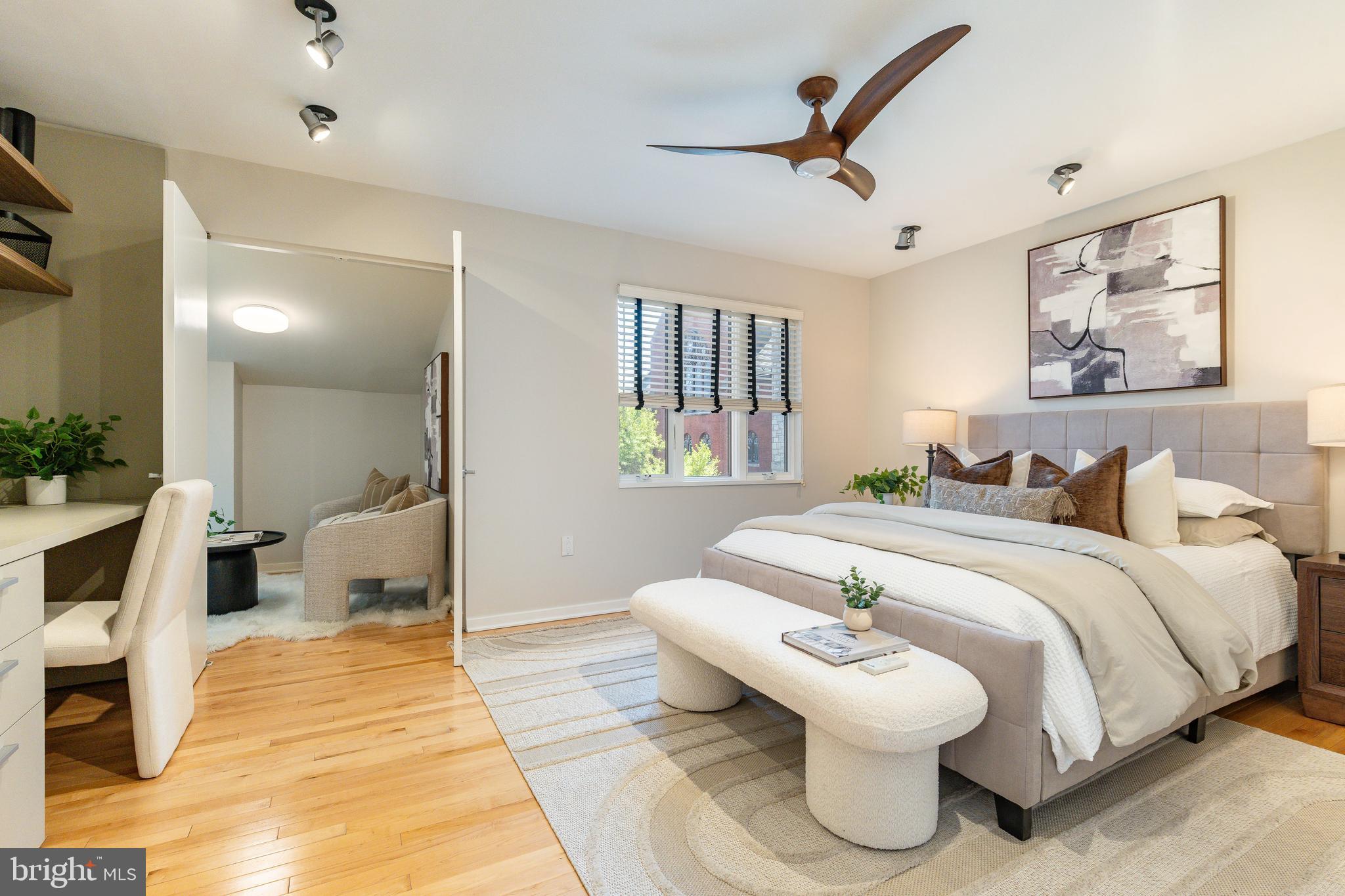 SOCIETY HILL - Residential