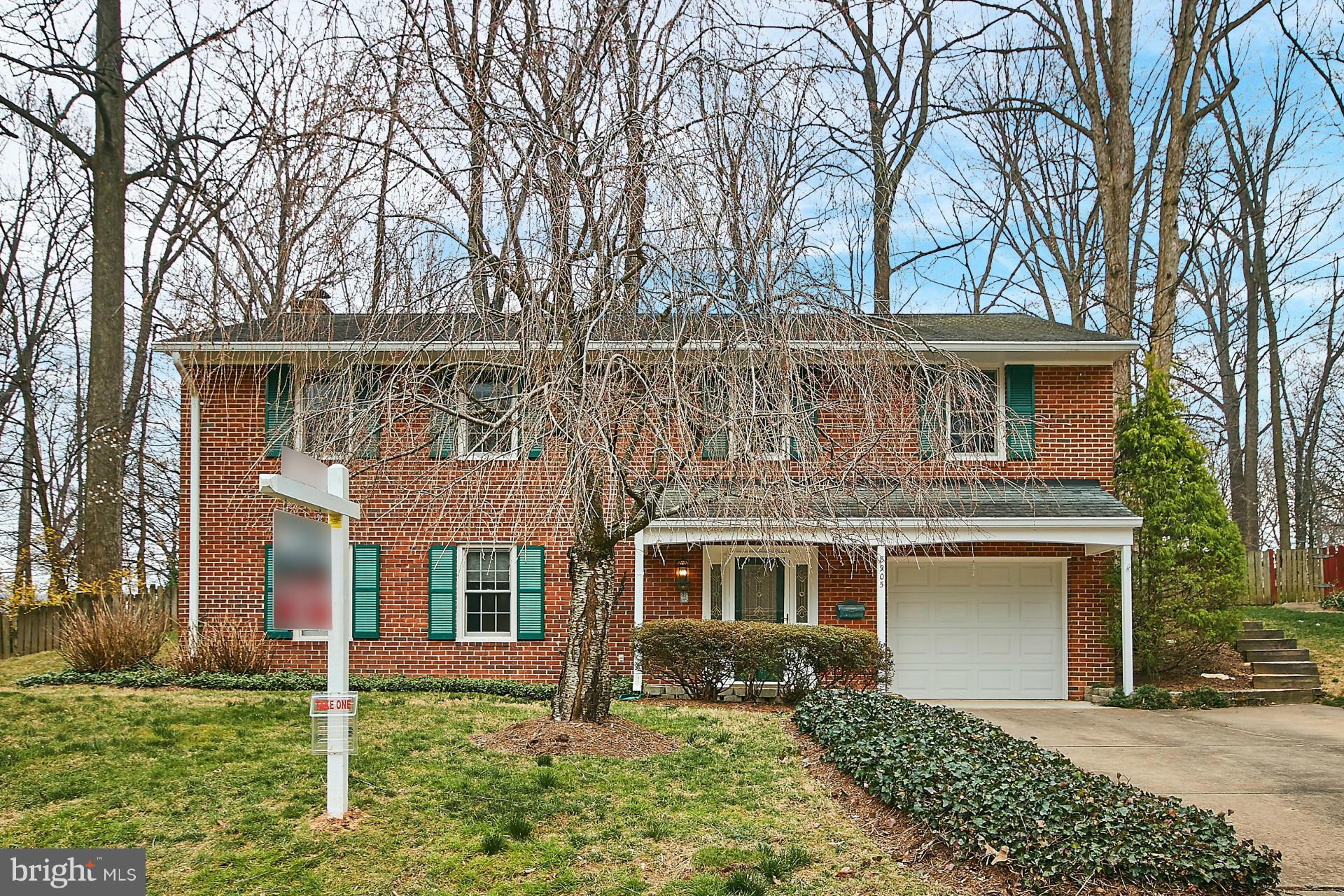 WILLOW WOODS - Residential