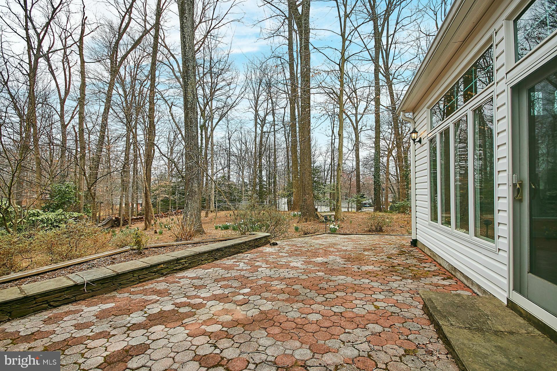 WILLOW WOODS - Residential