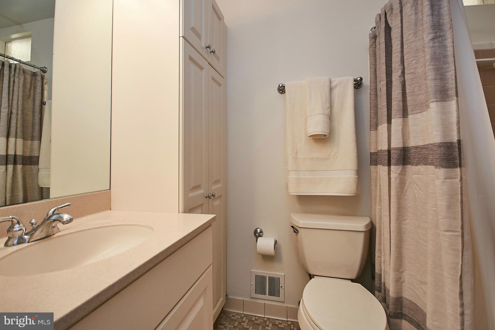 WILLOW WOODS - Residential