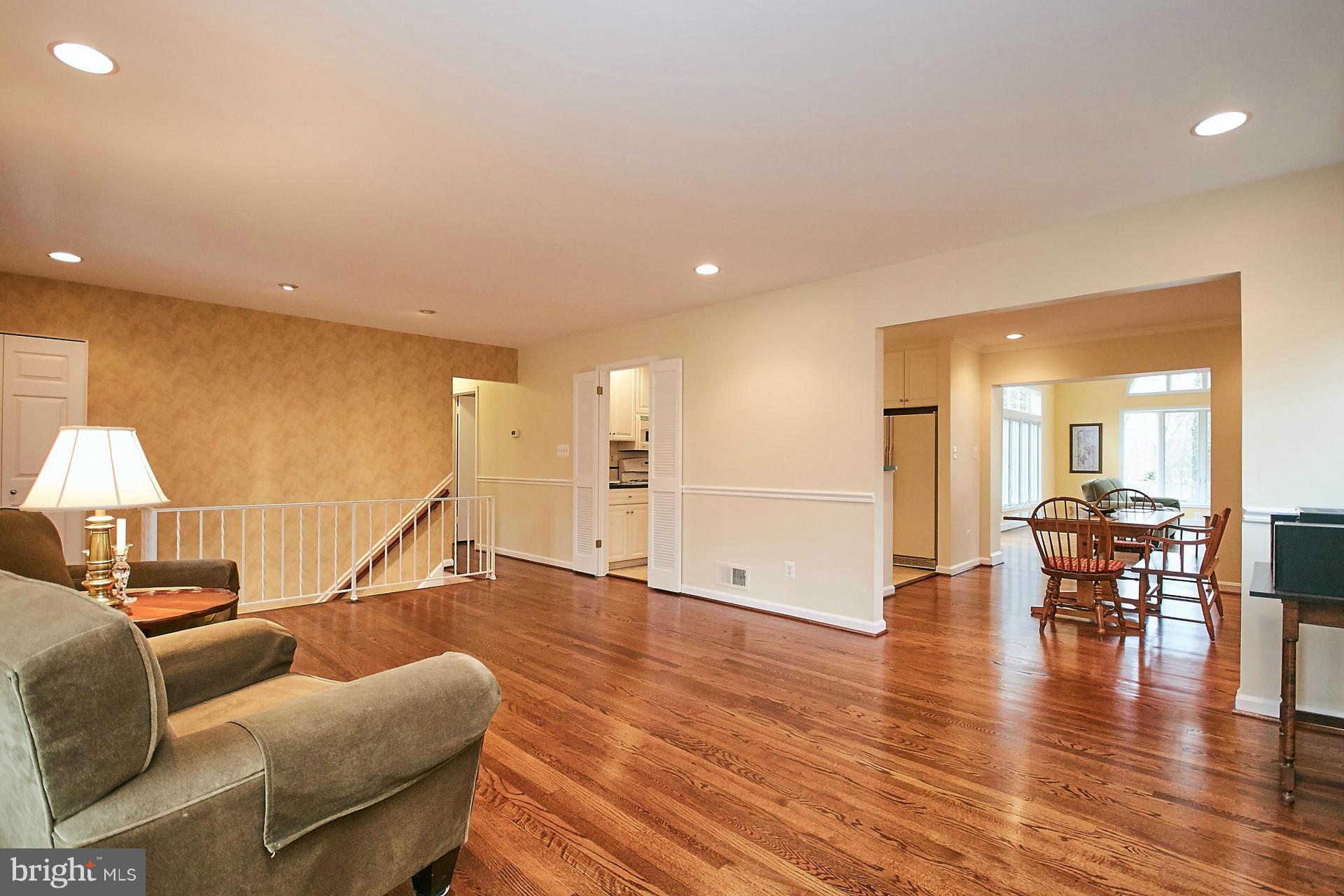 WILLOW WOODS - Residential