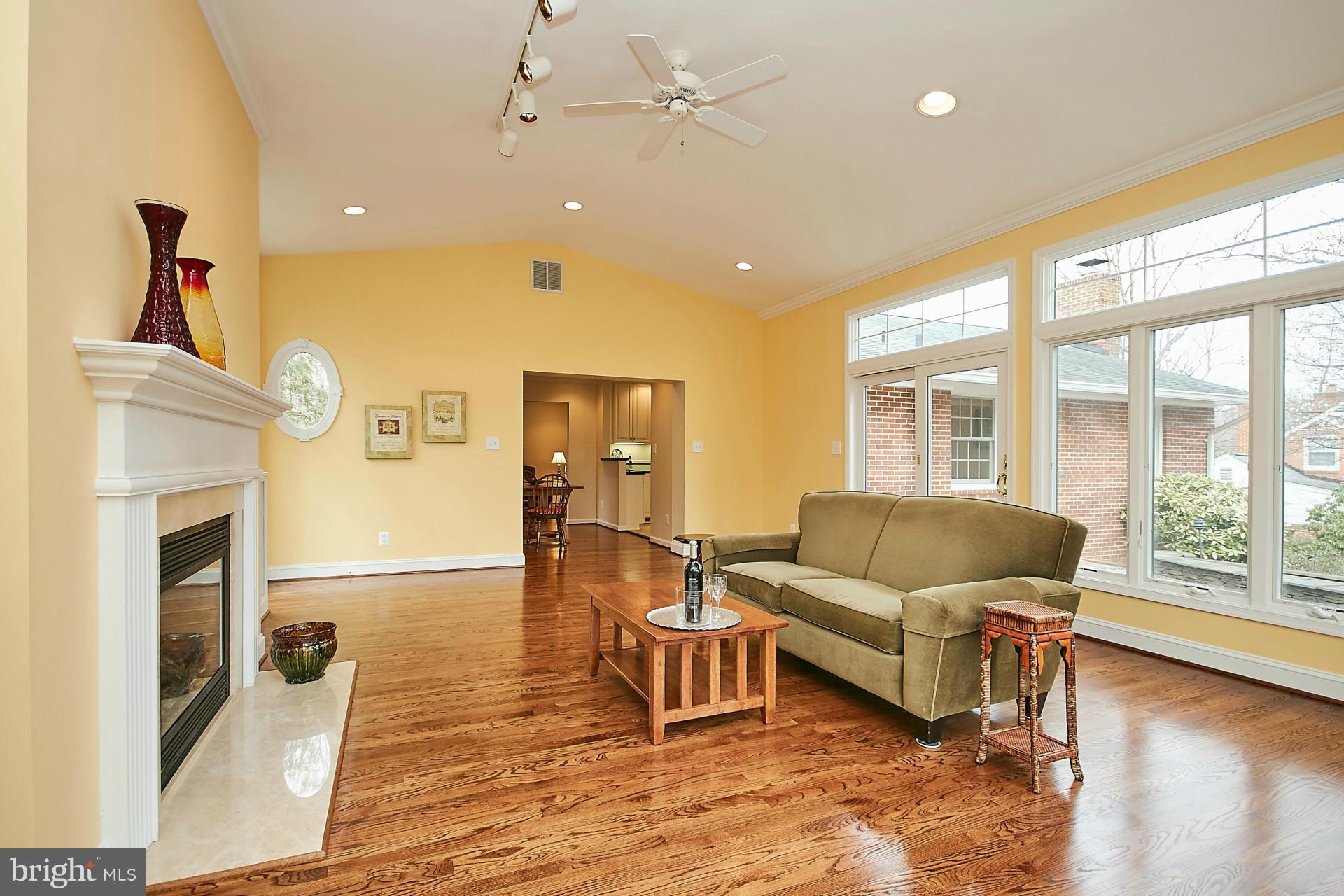 WILLOW WOODS - Residential