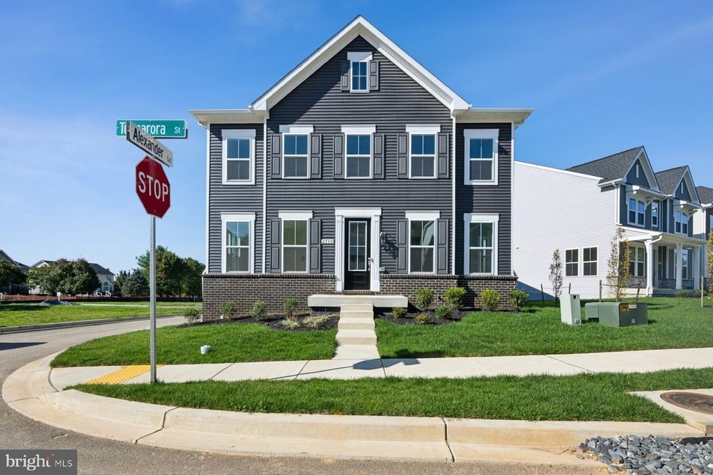 Photo of 2730 Tuscarora Street #LOT 33, ADAMSTOWN, MD 21710 (MLS # MDFR2064158)