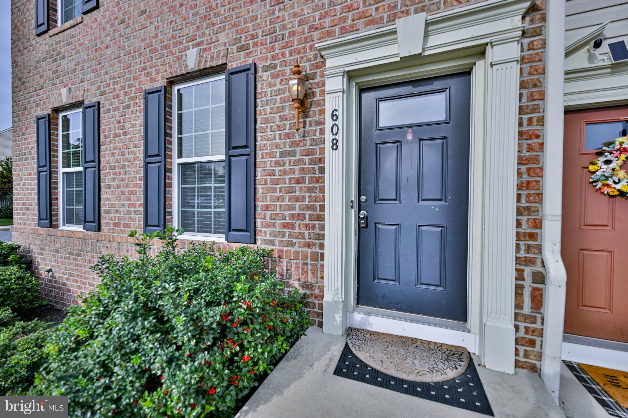 608 TANTALLON COURT