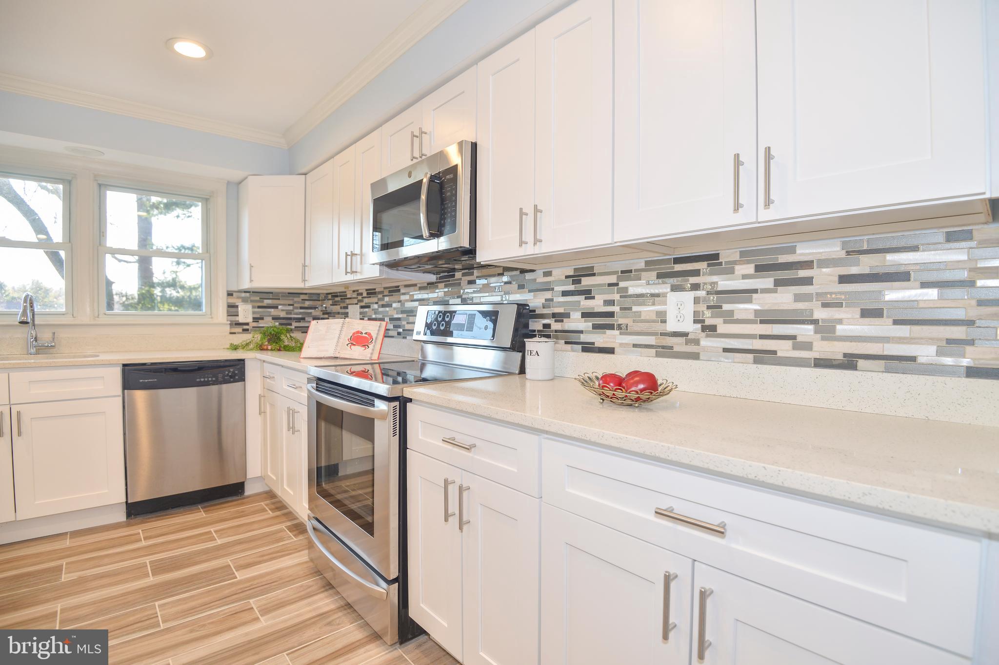 BROOKWOOD FARMS - Residential