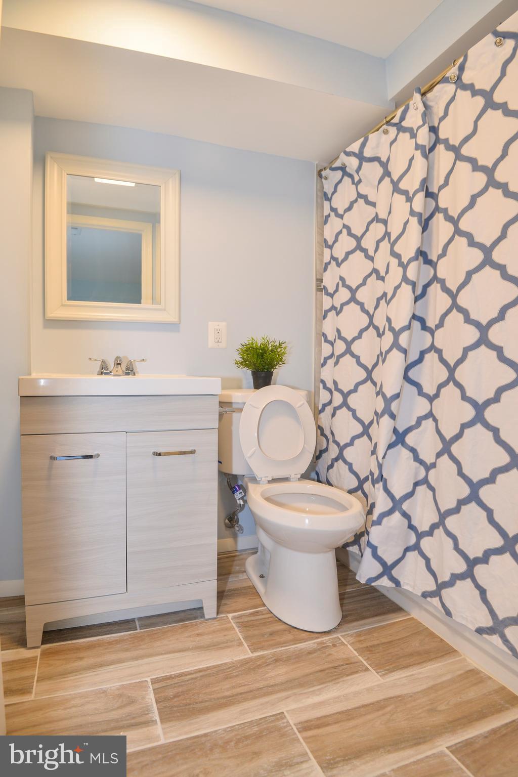 BROOKWOOD FARMS - Residential