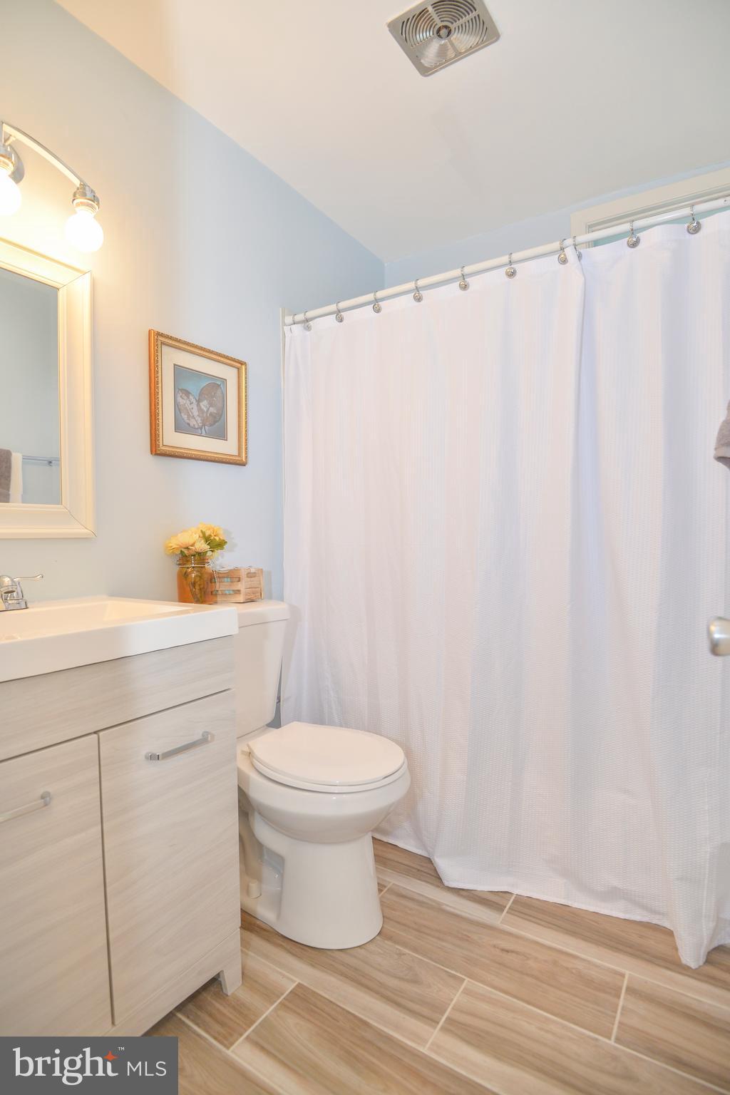 BROOKWOOD FARMS - Residential